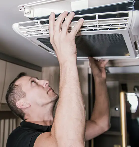  Professional Licensed And Insured Cleaners in Agawam, MA